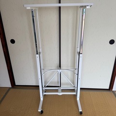 スタンディングデスク　折りたたみ式の画像