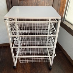 スチールラック　　収納　引き出し　の画像