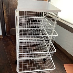 スチールラック　　収納　引き出し　の画像