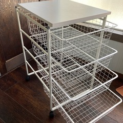 スチールラック　　収納　引き出し　の画像