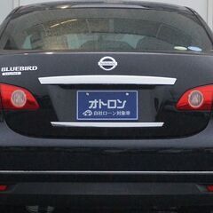 こんな低走行どこに隠れていたんでしょう…。日産　ブルーバードシル...