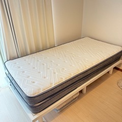 【美品】シングルすのこベッド&マットレス【民泊などに】の画像