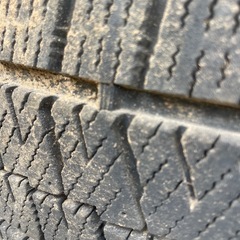 スタッドレス　ブリヂストン　18inの画像