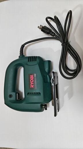 【取引中】ジグソー　１００Ｖ　マキタ　ＭＪ－３００　美品