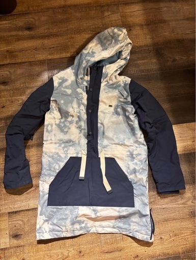 Burton レディーススノーウェア　上下セット