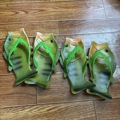 【美品】魚形サンダル2足セット