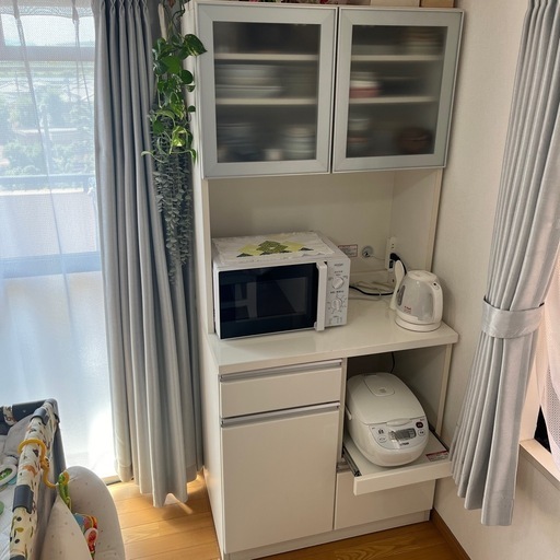 【決定しました】食器棚　炊飯器台　レンジ置き