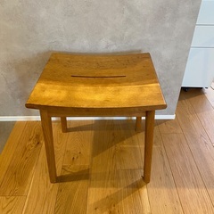 飛騨産業　森のことば　スツールの画像