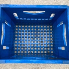 【残り7個】ミルククレート　コンテナケース　コンテナボックス　プラスチック　牛乳　明治　レトロ　椅子　踏み台　の画像