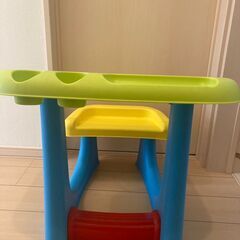 値下！カラフルテーブル&チェアの画像