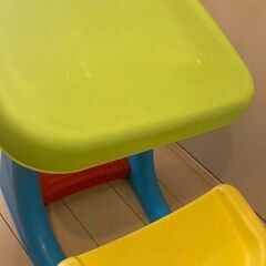 値下！カラフルテーブル&チェアの画像