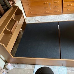 ベッド