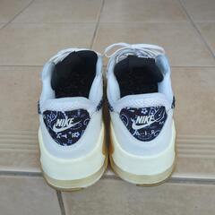 NIKE ナイキ W AIRMAX EXCEE の画像