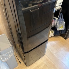 2014年製冷蔵庫　2ドア　