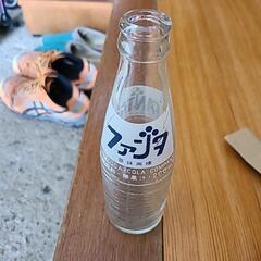 古いファンタのビン　レトロの画像