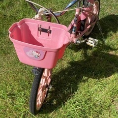 【受け渡し者確定】ハローキティ　自転車(子ども用)の画像