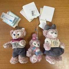 ダッフィー　シェリーメイ　ぬいぐるみバッジ　ストラップ