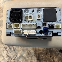 トヨタ純正ナビ　NHDT-w55とデジタルチューナー
の画像