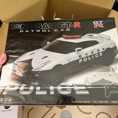 GT-Rパトカー　ラジコン