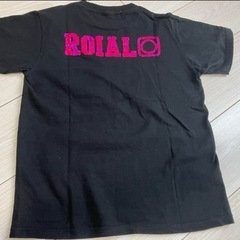 （美品）ROIAL Tシャツの画像
