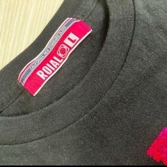 （美品）ROIAL Tシャツの画像