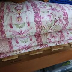 新品　シングル敷き布団