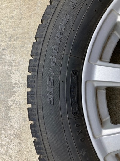 TOYOスタッドレス 215/60R16 オデッセイ他