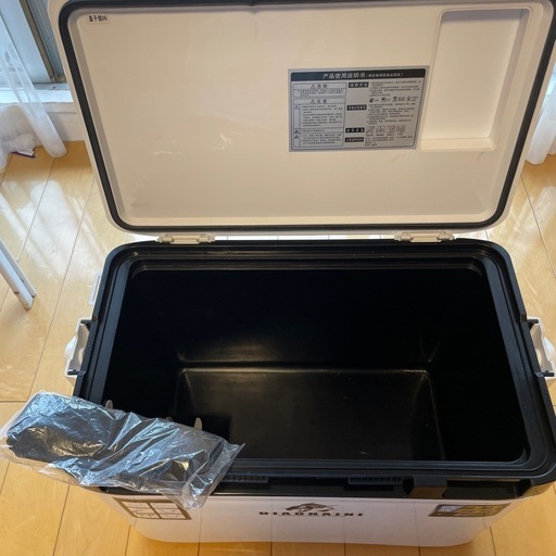 クーラーボックス22L