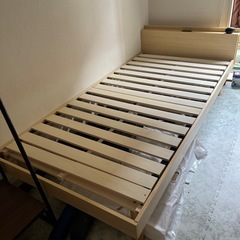 シングルベッド