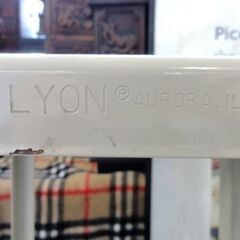 ⑧ LYON ヴィンテージスツール/カウンターチェア ベージュ系 メタル インダストリアル リヨン 椅子 アイアン 札幌市 中央区 南12条の画像