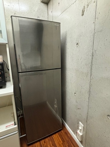 シャープ　ノンフロン冷凍冷蔵庫(購入者決定してます)