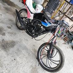 ヤマハ　RZ50   