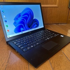 SONY VAIO 13.3型ノートPC ！SSD256GB メ...