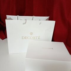コスメデコルテ　ギフトBOX＆バッグ