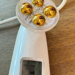 beluluプレミアム美顔器を譲りますの画像