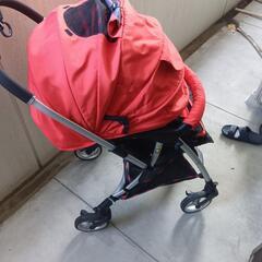 ベビーカー　ピジョン　ランフィエフ　ブリティッシュレッド　