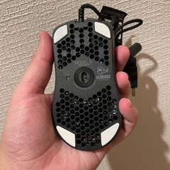 ゲーミングマウス　(Glorious Model O)の画像