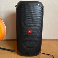 JBL PartyBox 110 Bluetoothスピーカー