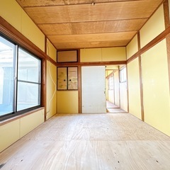 大阪府富田林市東板持町２丁目２７−２２ 戸建賃貸　駐車場1台無料🚗  事務所利用、グループホーム可🆗　🉐オーナー直接契約の為、敷金、礼金、仲介手数料無料🉐　ペットちゃん多頭飼い🐈外国人の方🙆 事務所利用🙆　ジモティ限定  富田林西口駅 徒歩32分       エグすぎる安さ     地域最安値     TONDABAYASHI-Shi  House for rent - 賃貸（マンション/一戸建て）