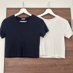 gu ショート丈Tシャツ　2枚セット