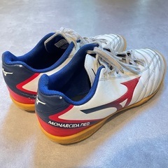 フットサルシューズMIZUNO モナルシーダネオ
