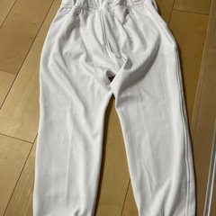 野球用白ズボン　値下げしましたの画像