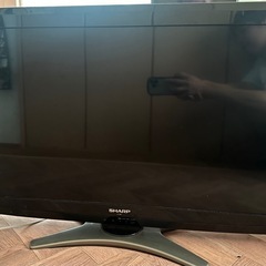 テレビ　32型