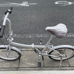 折りたたみ自転車　　の画像