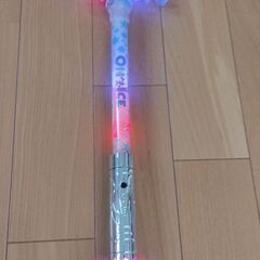 ディズニーオンアイス☆ライト スティック  アナ雪 おもちゃ アナ エルサ グッズ ペンライト 光るの画像