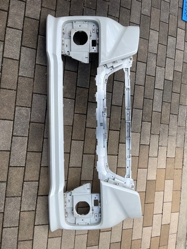 mk53 スペーシアカスタム　フロントバンパー　ZVR パール