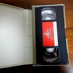  ★ビデオテープ エルビス elvis エルビス・オン・ステージ VHS 中古品の画像
