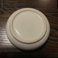 無印　磁器ベージュお玉おきの画像