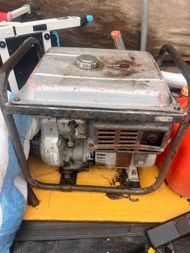 発電機　値下げ可能です