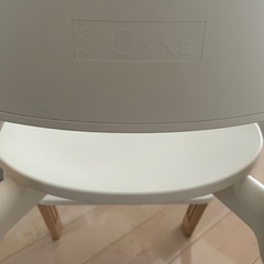 STOKKE ストッケ　ハイチェア（ベビーセット付）の画像